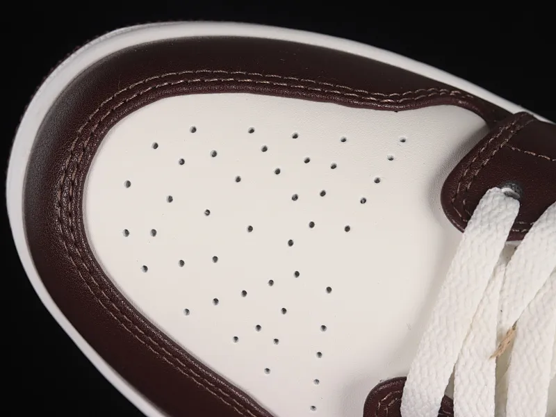 All categories Air Jordan Jordan series basketball shoes Air Jordan 1 Low Z version Air Jordan 1 Low AJ1 Joe 1 white coffee color low-top cultural casual sneakers DC0774-200